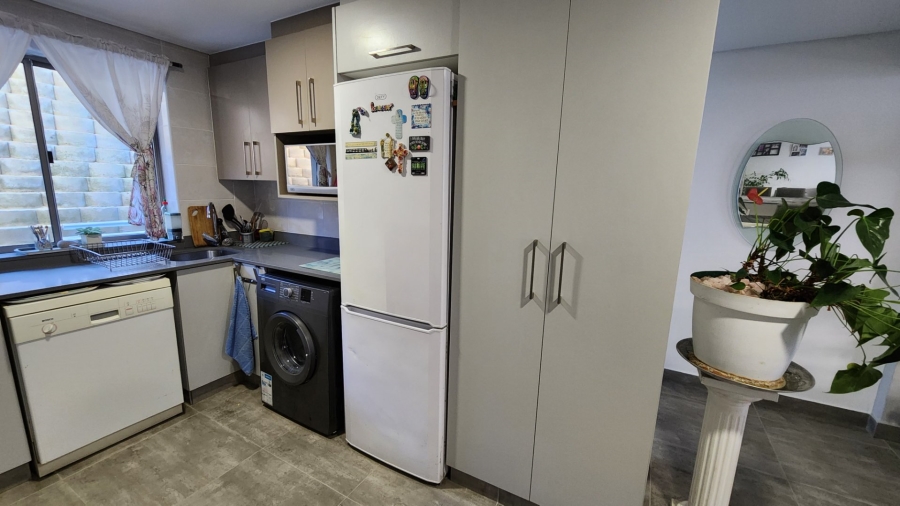 3 Bedroom Property for Sale in Island View Western Cape